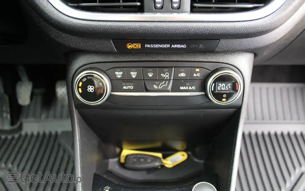 FORD Fiesta 1.0 EcoBoost S&S TITANIUM