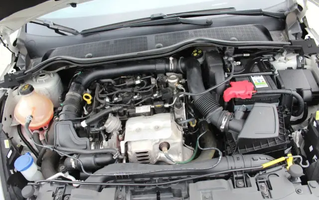 FORD Fiesta 1.0 EcoBoost S&S TITANIUM