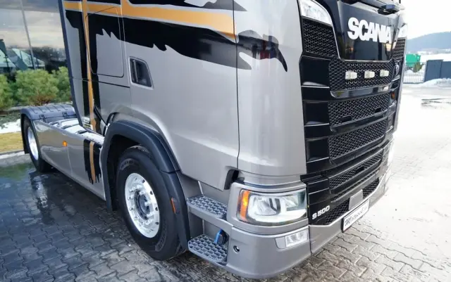 SCANIA S 500 / RETARDER / KLIMA POSTOJOWA / ALUFELGI / SKÓRY / OPONY 100% 