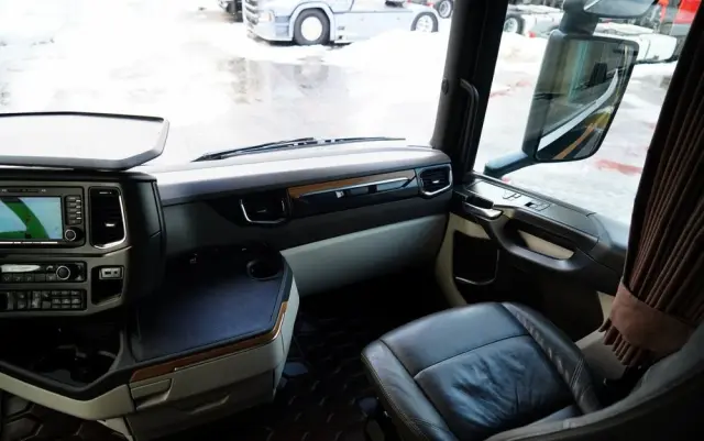 SCANIA S 500 / RETARDER / KLIMA POSTOJOWA / ALUFELGI / SKÓRY / OPONY 100% 