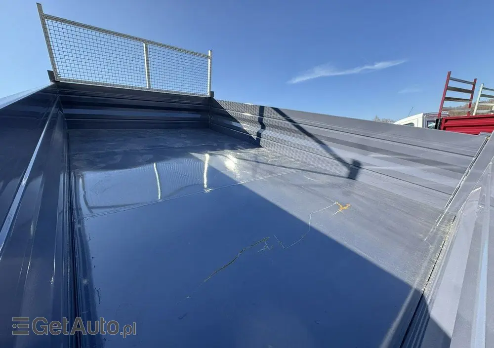 MITSUBISHI Canter Fuso 4x4 17C18D 4.9/180KM Wywrotka 3-stronna 