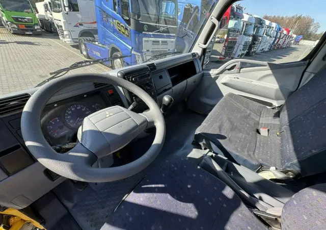 MITSUBISHI Canter Fuso 4x4 17C18D 4.9/180KM Wywrotka 3-stronna 