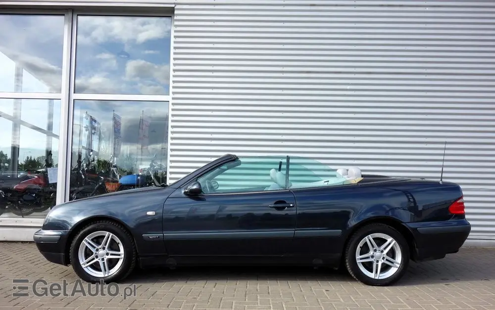 MERCEDES-BENZ CLK 320 Elegance