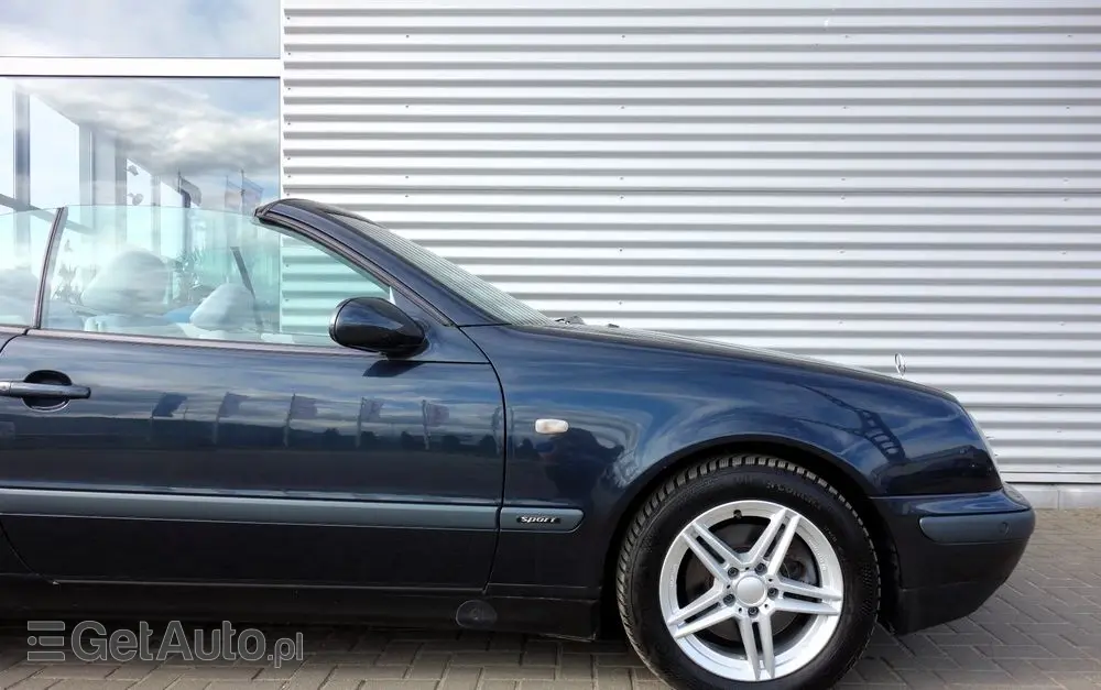 MERCEDES-BENZ CLK 320 Elegance