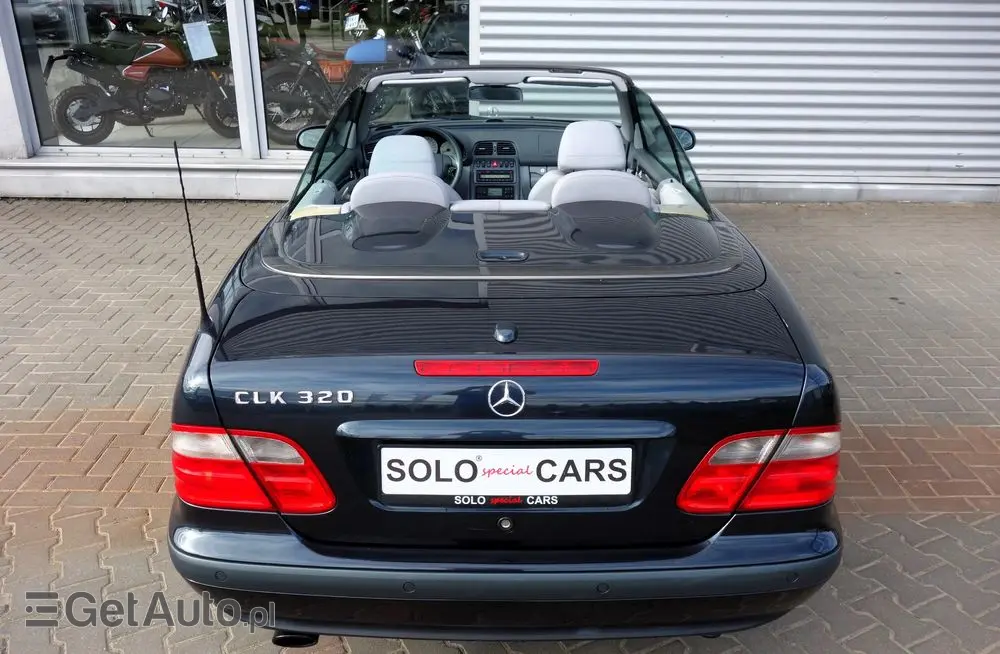 MERCEDES-BENZ CLK 320 Elegance