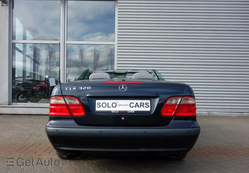 MERCEDES-BENZ CLK 320 Elegance