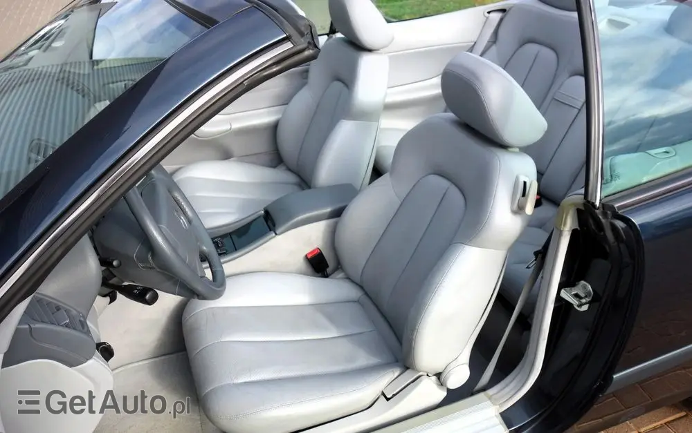 MERCEDES-BENZ CLK 320 Elegance