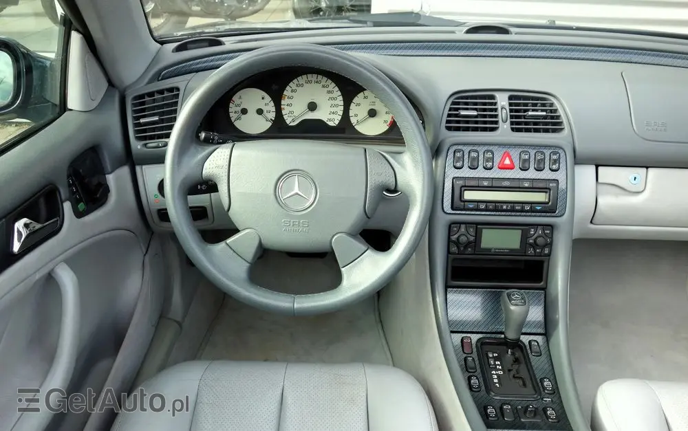 MERCEDES-BENZ CLK 320 Elegance