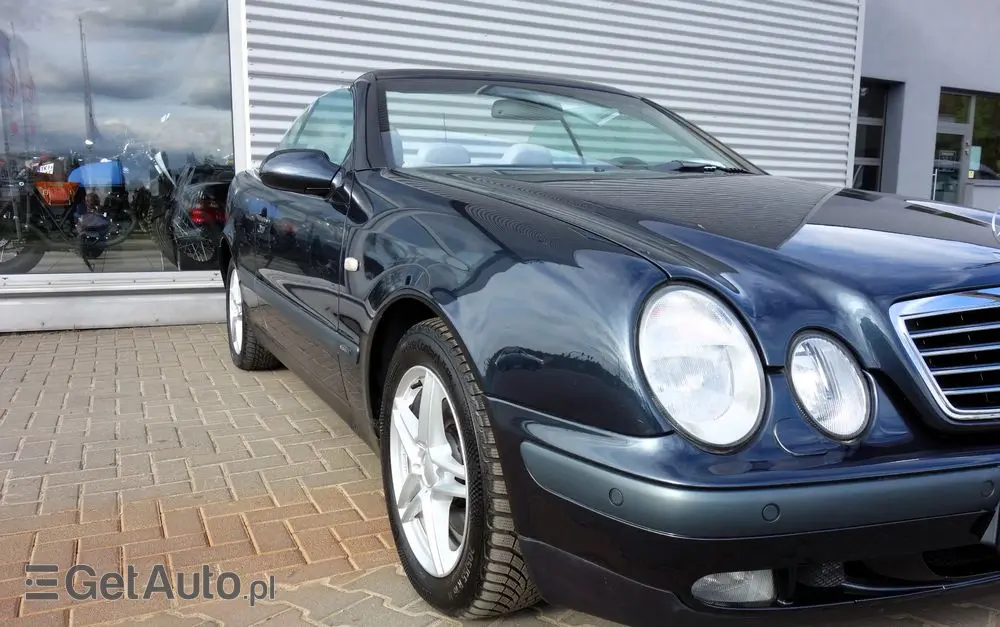 MERCEDES-BENZ CLK 320 Elegance