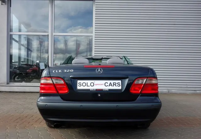 MERCEDES-BENZ CLK 320 Elegance