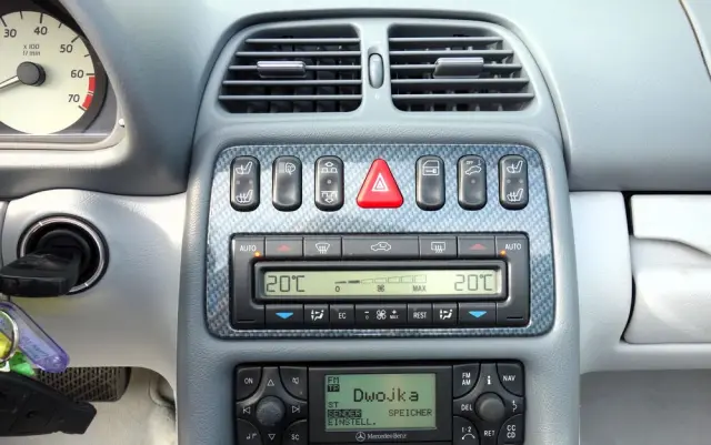 MERCEDES-BENZ CLK 320 Elegance