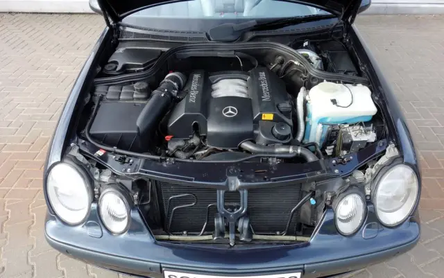 MERCEDES-BENZ CLK 320 Elegance