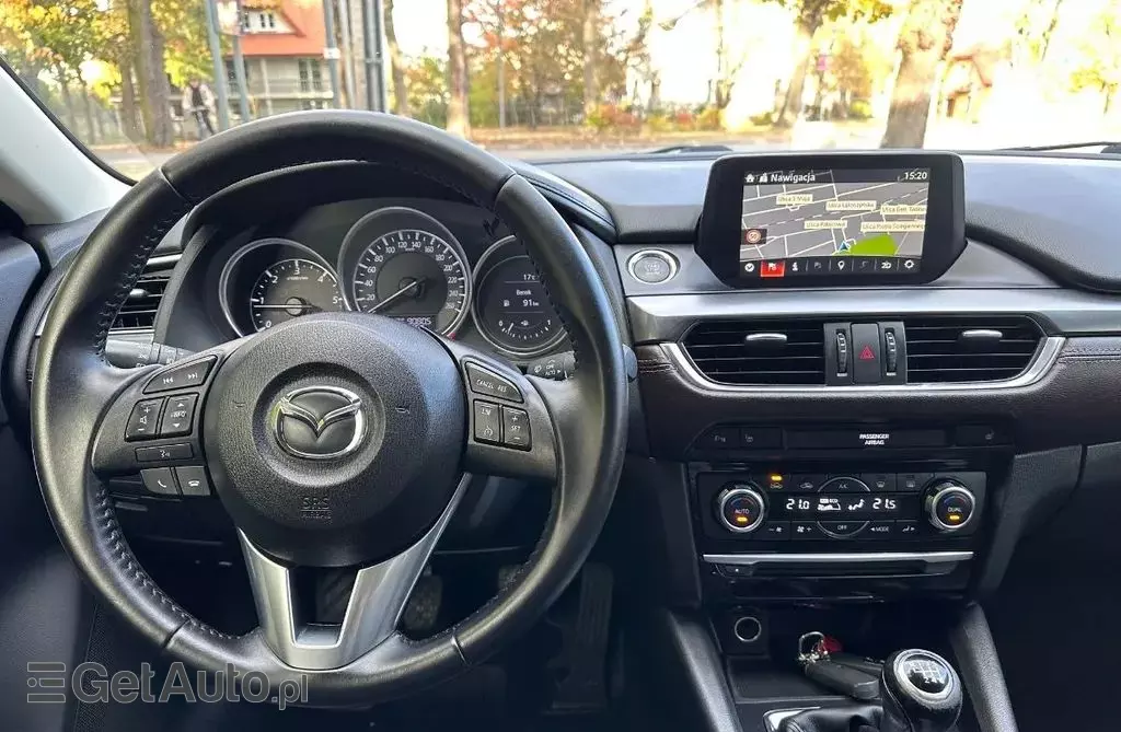 MAZDA 6 