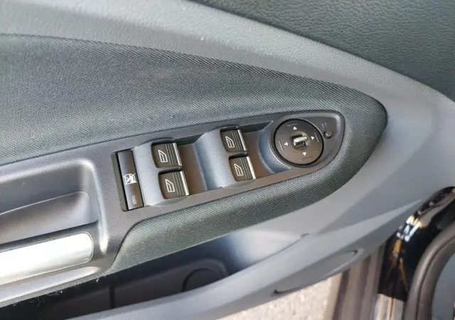 FORD C-MAX 1.6 TDCi Edition