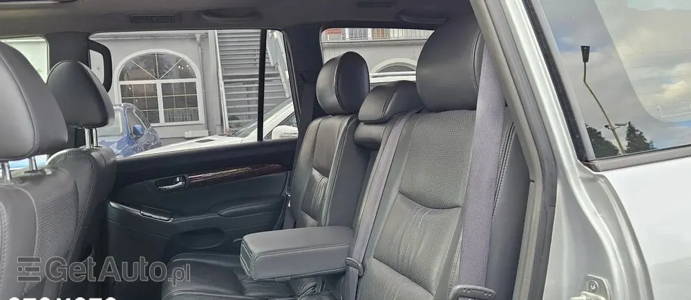 TOYOTA Land Cruiser 3.0 D Sol