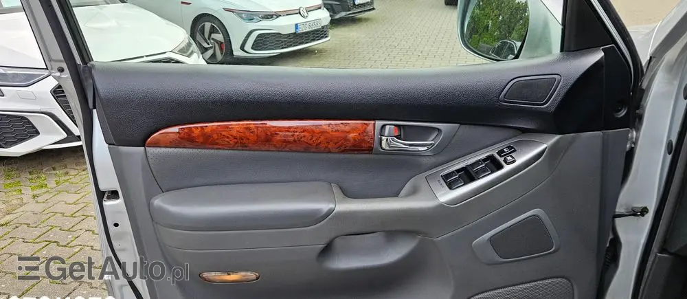 TOYOTA Land Cruiser 3.0 D Sol