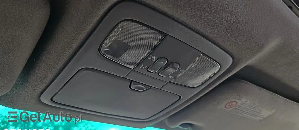 TOYOTA Land Cruiser 3.0 D Sol