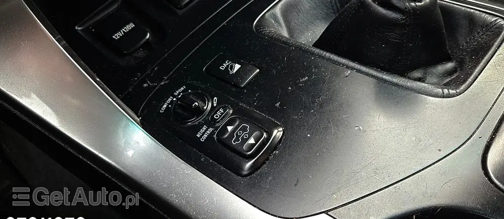 TOYOTA Land Cruiser 3.0 D Sol