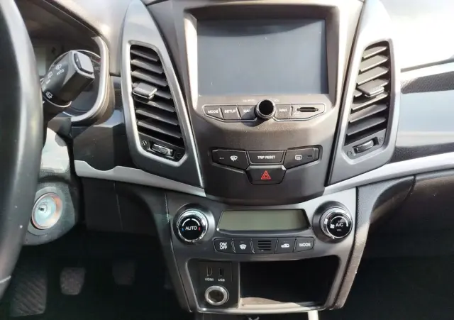 SSANGYONG/KGM Korando 2.2 D Sapphire 4WD