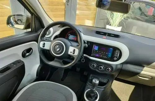 RENAULT Twingo 
