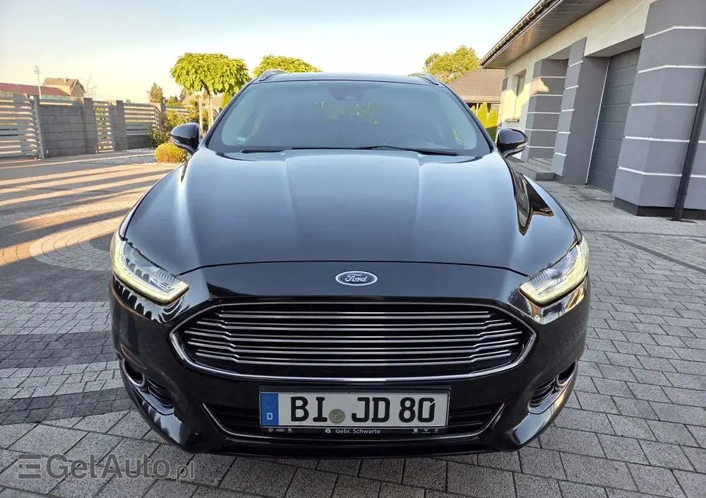 FORD Mondeo 2.0 TDCi STart-Stopp PowerShift-Aut Titanium