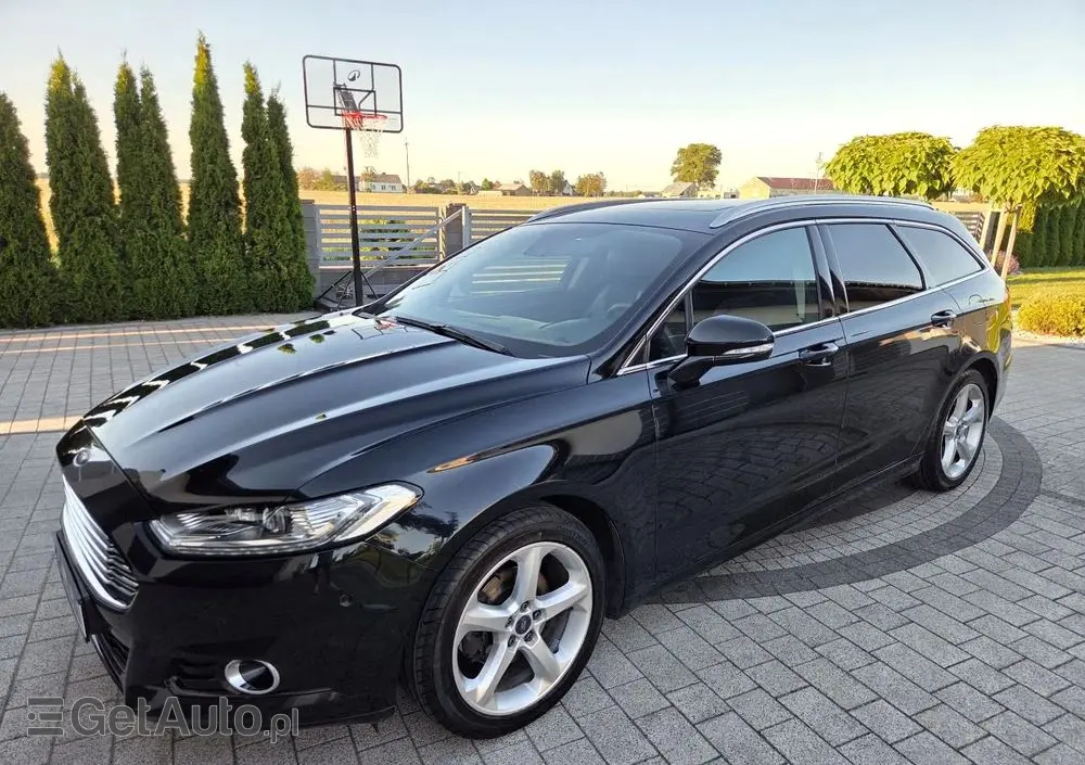 FORD Mondeo 2.0 TDCi STart-Stopp PowerShift-Aut Titanium