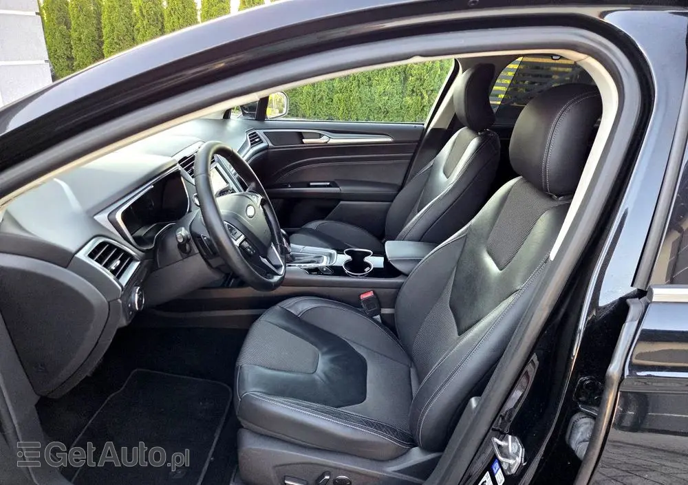 FORD Mondeo 2.0 TDCi STart-Stopp PowerShift-Aut Titanium
