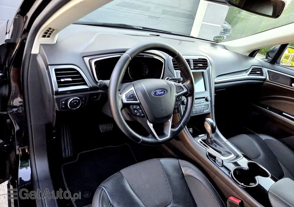 FORD Mondeo 2.0 TDCi STart-Stopp PowerShift-Aut Titanium