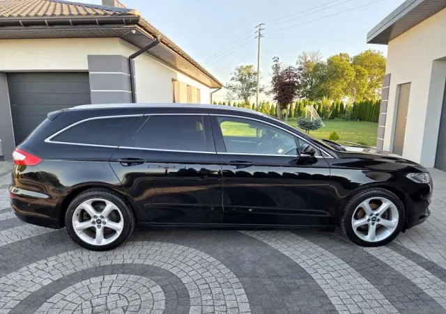 FORD Mondeo 2.0 TDCi STart-Stopp PowerShift-Aut Titanium