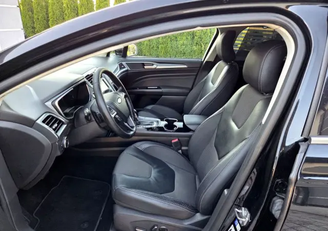 FORD Mondeo 2.0 TDCi STart-Stopp PowerShift-Aut Titanium