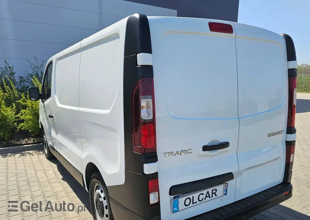 RENAULT TRAFIC 