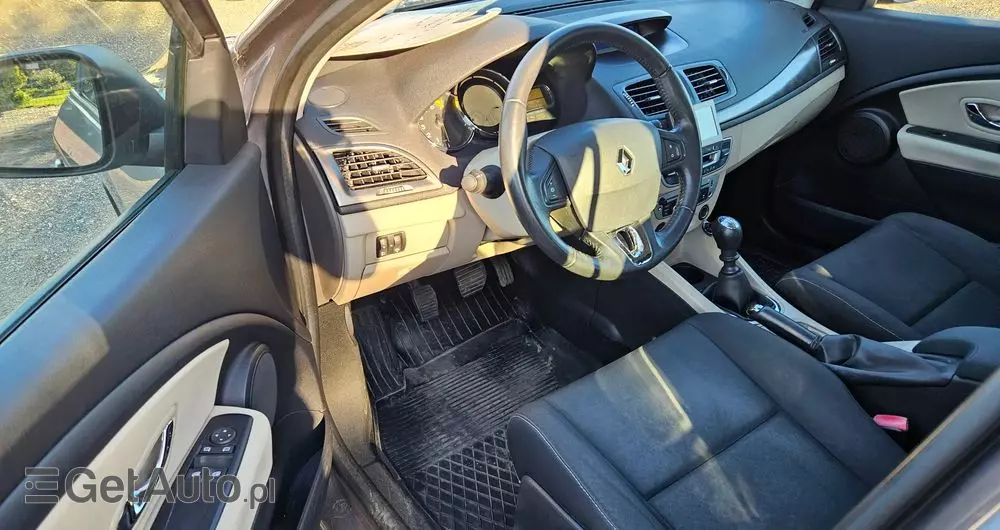 RENAULT Megane 1.6 16V Business