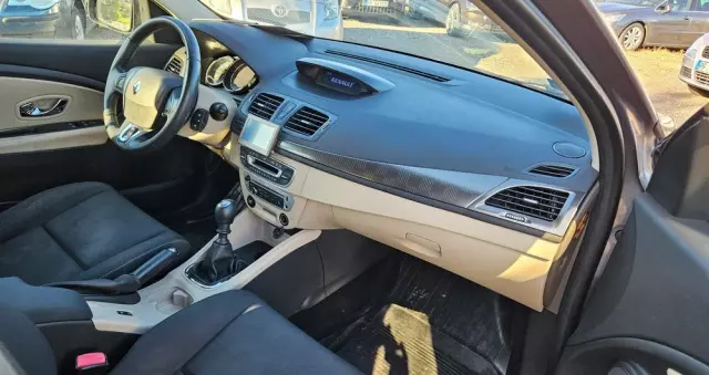 RENAULT Megane 1.6 16V Business