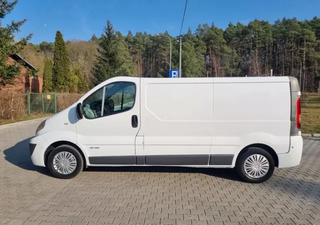 RENAULT Trafic 
