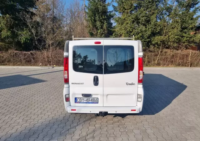 RENAULT Trafic 
