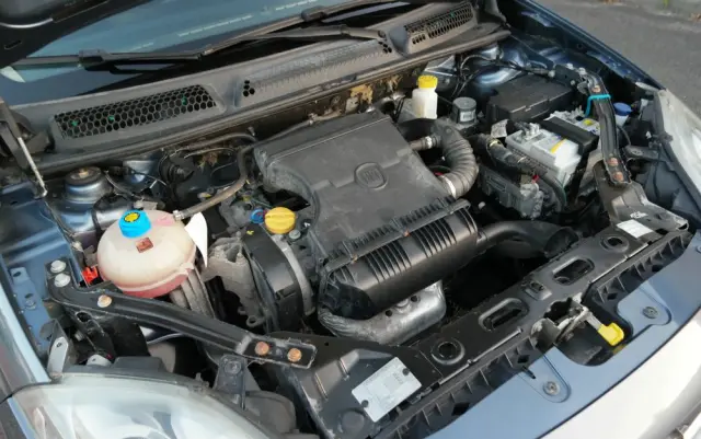 FIAT Bravo 1.4 16V Easy