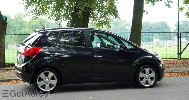 KIA Venga 1.6 CRDi 128 Platinum Edition