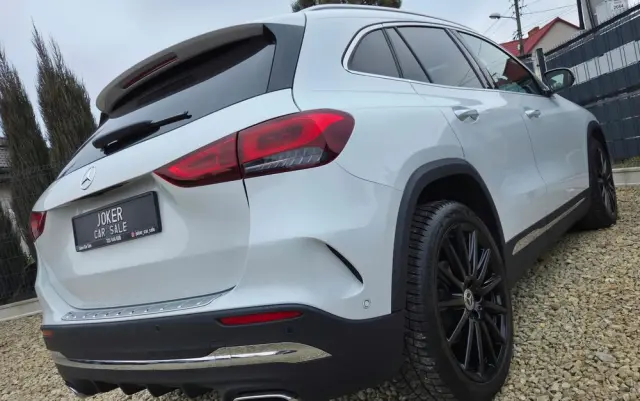 MERCEDES-BENZ GLA 200 7G-DCT AMG Line