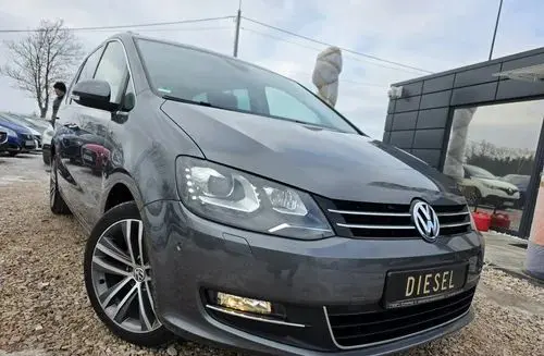 VOLKSWAGEN Sharan 