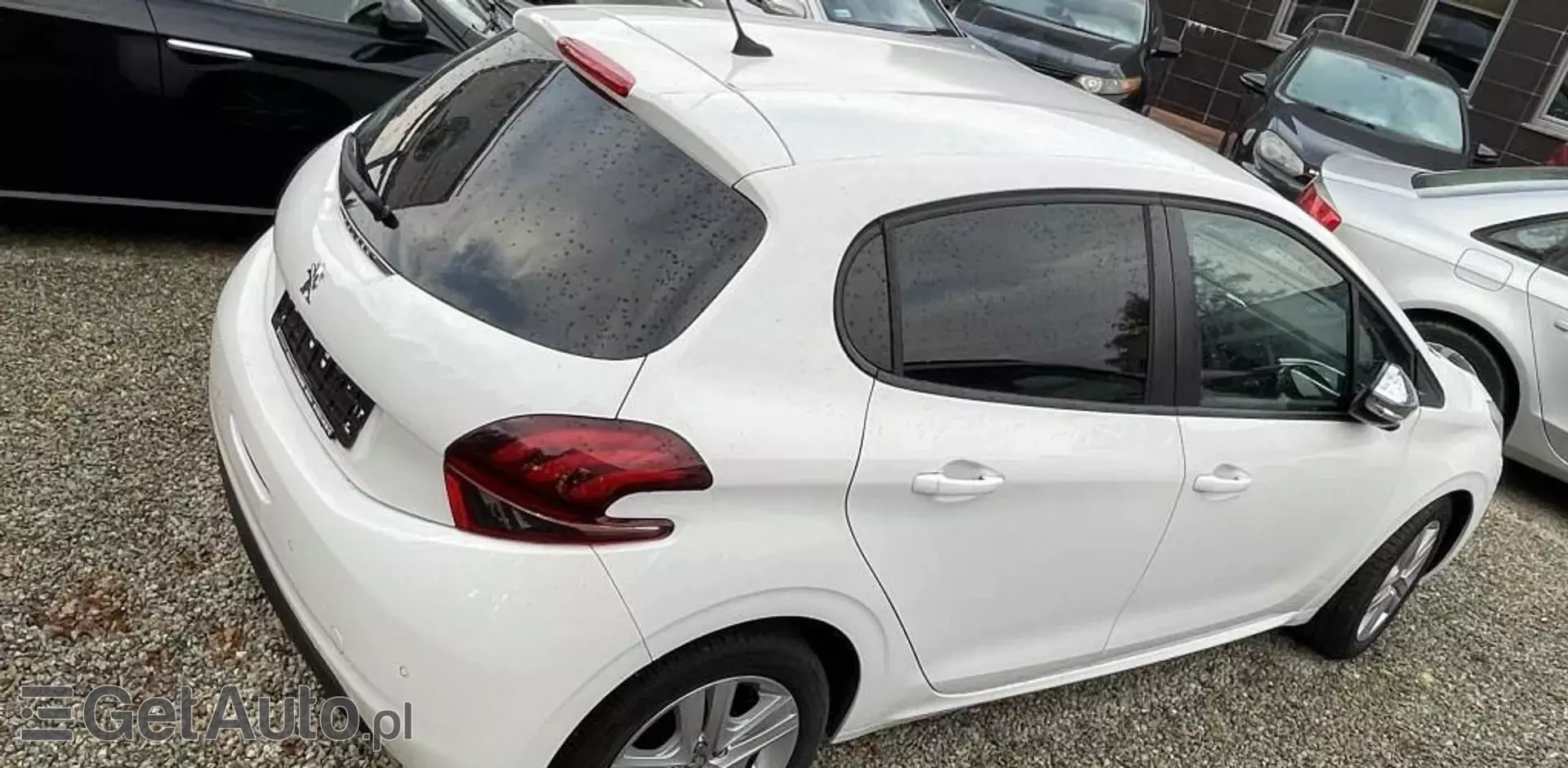 PEUGEOT 208 1.2 PureTech (83 KM)