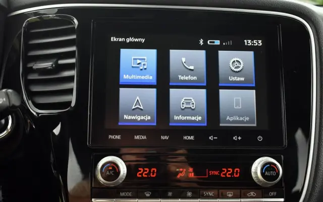 MITSUBISHI Outlander 2.0 4WD CVT Diamant Edition+