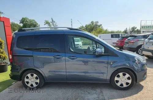 FORD Tourneo Courier 