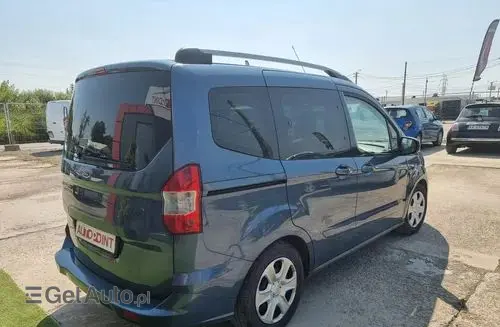 FORD Tourneo Courier 