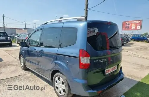 FORD Tourneo Courier 