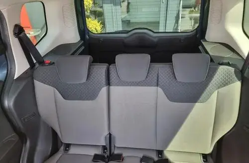 FORD Tourneo Courier 
