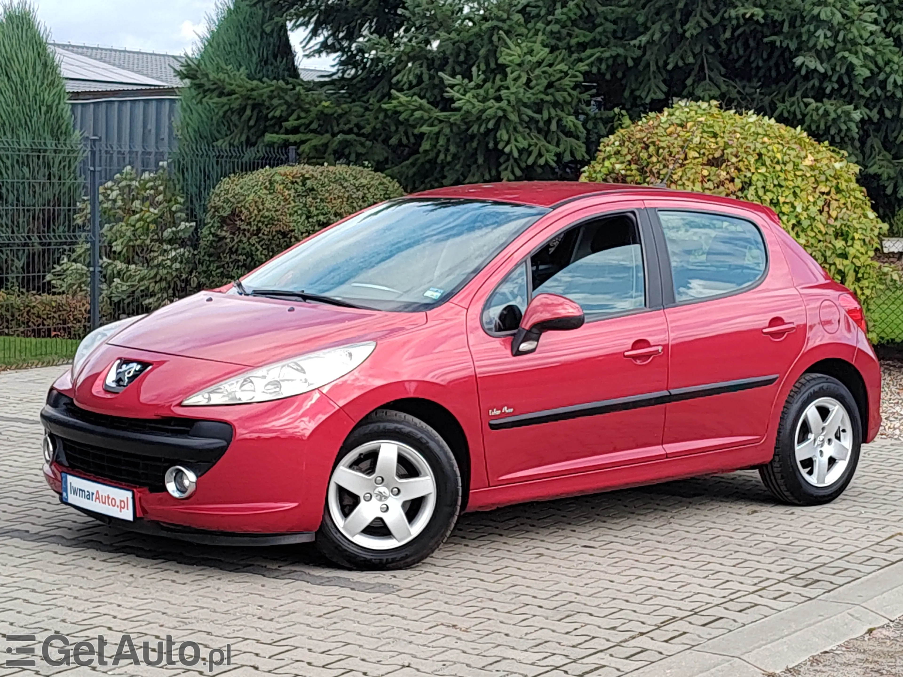 PEUGEOT 207 