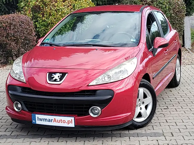 PEUGEOT 207 