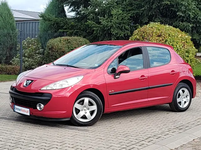 PEUGEOT 207 