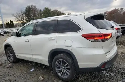 TOYOTA Highlander 