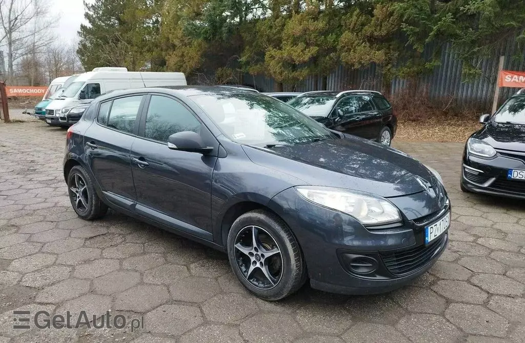 RENAULT Megane 